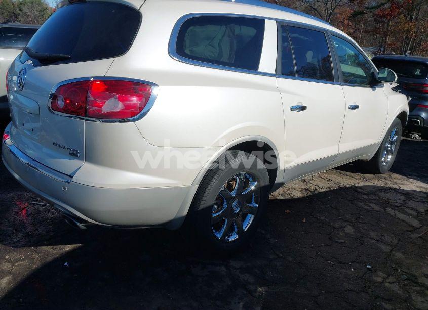Photo 4 of 2010 Buick Enclave 2XL (VIN 5GALRCED5AJ161361)