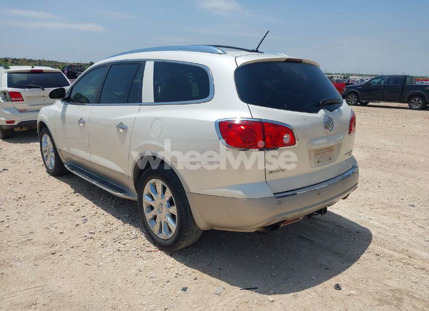 Photo 3 of 2010 Buick Enclave 2XL (VIN 5GALRCED6AJ200538)