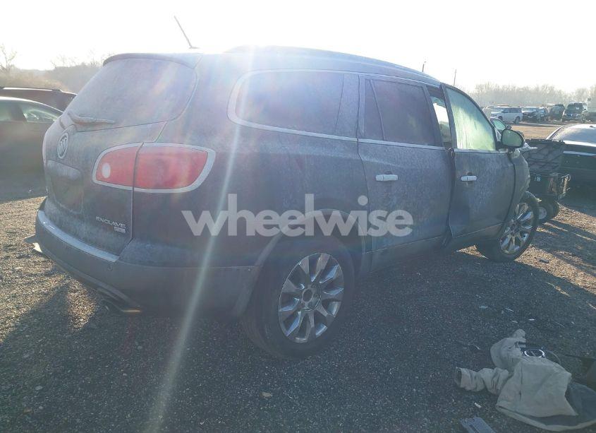 Photo 4 of 2010 Buick Enclave 2XL (VIN 5GALRCED6AJ215539)