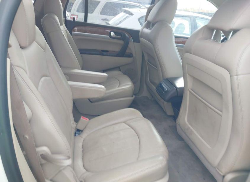 Photo 8 of 2010 Buick Enclave 2XL (VIN 5GALRCED6AJ267916)
