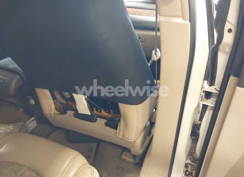 Photo 13 of 2010 Buick Enclave 2XL (VIN 5GALRCED7AJ138731)