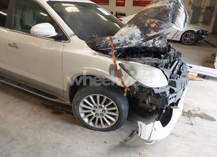 Photo 16 of 2010 Buick Enclave 2XL (VIN 5GALRCED7AJ138731)