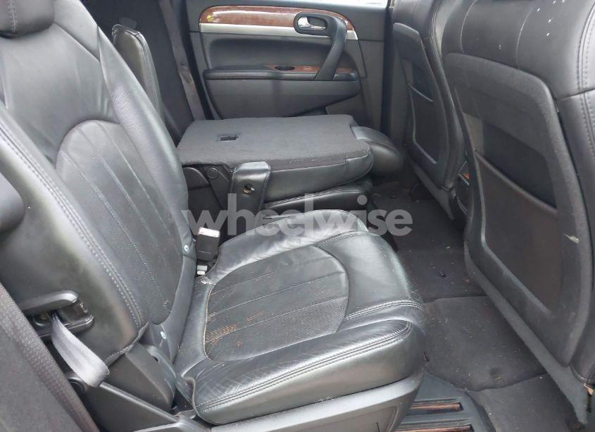 Photo 8 of 2010 Buick Enclave 2XL (VIN 5GALRCED7AJ138986)