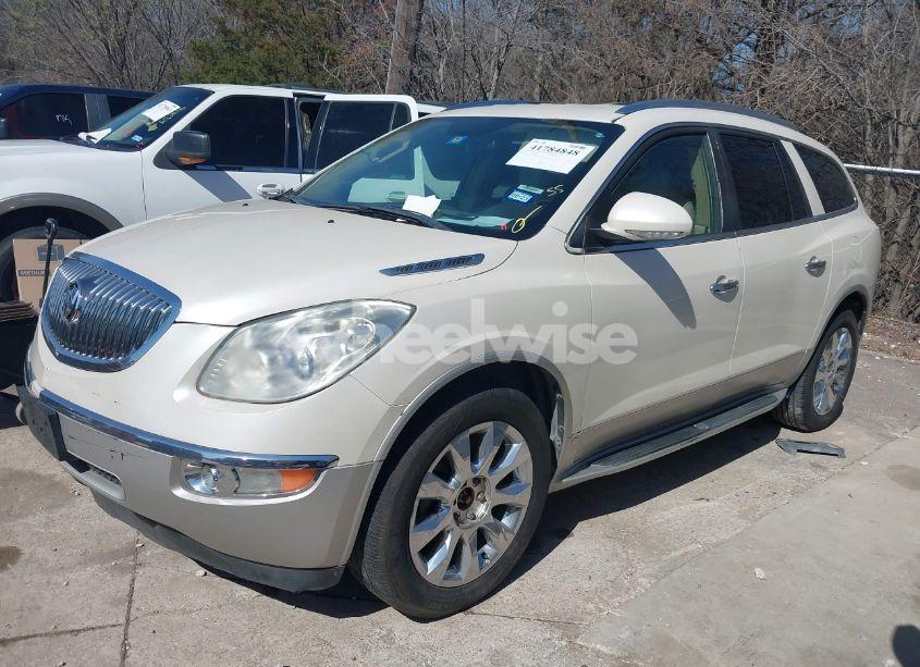 Photo 2 of 2010 Buick Enclave 2XL (VIN 5GALRCED9AJ141274)