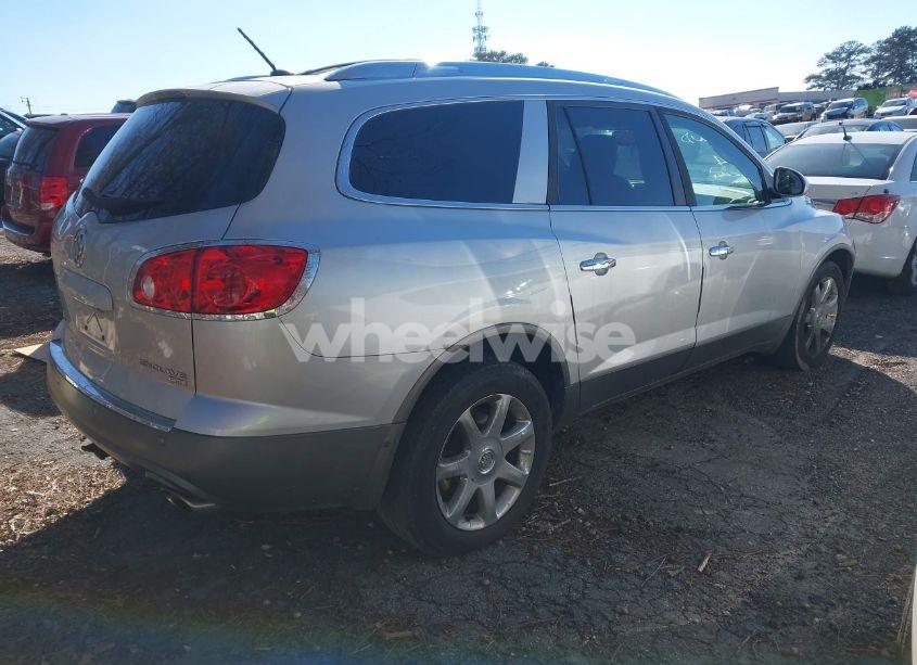 Photo 2 of 2010 Buick Enclave 1XL (VIN 5GALVBED1AJ234957)
