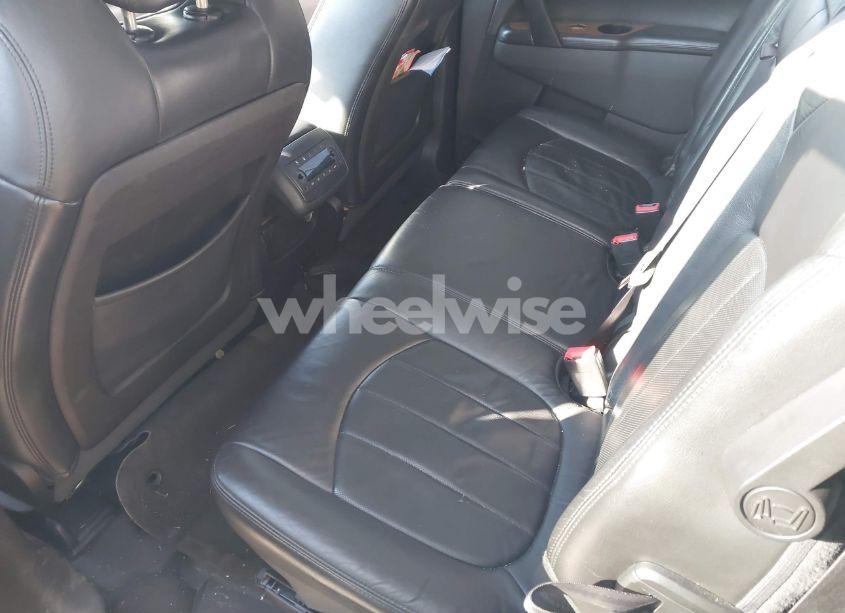 Photo 6 of 2010 Buick Enclave 1XL (VIN 5GALVBED1AJ234957)