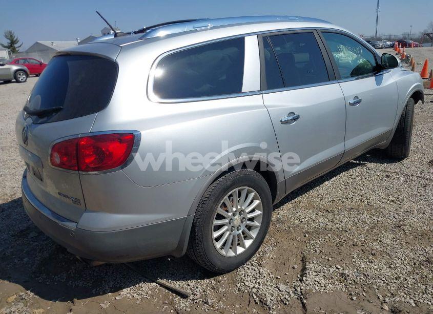 Photo 4 of 2010 Buick Enclave 1XL (VIN 5GALVBED2AJ114715)