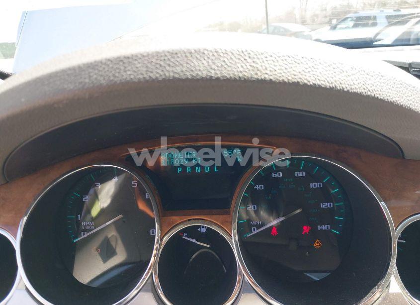 Photo 7 of 2010 Buick Enclave 1XL (VIN 5GALVBED2AJ114715)