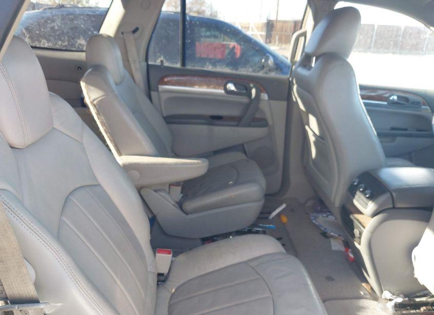 Photo 8 of 2010 Buick Enclave 1XL (VIN 5GALVBED3AJ194297)