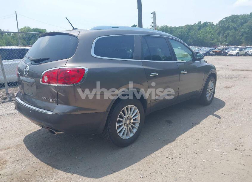Photo 4 of 2010 Buick Enclave 1XL (VIN 5GALVBED4AJ246164)