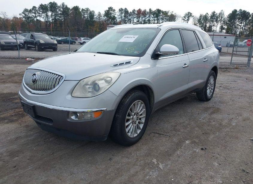 Photo 2 of 2010 Buick Enclave 1XL (VIN 5GALVBED5AJ265757)