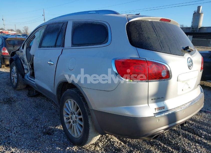 Photo 3 of 2010 Buick Enclave 1XL (VIN 5GALVBED6AJ154666)