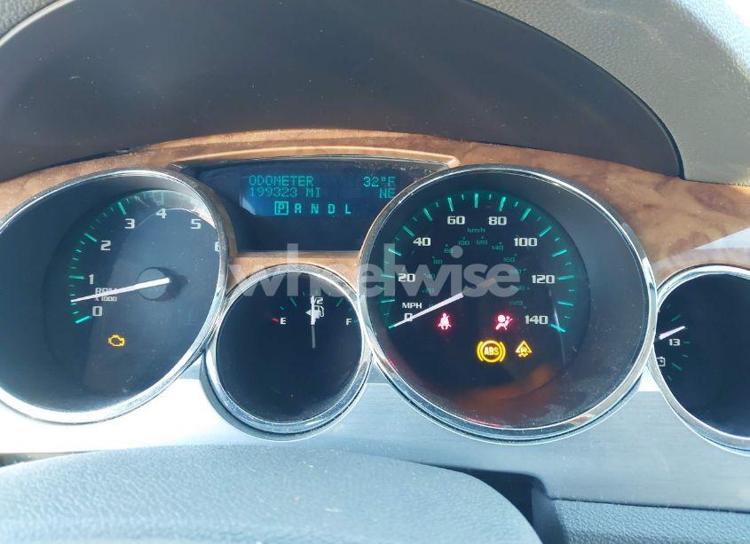 Photo 7 of 2010 Buick Enclave 1XL (VIN 5GALVBED6AJ154666)