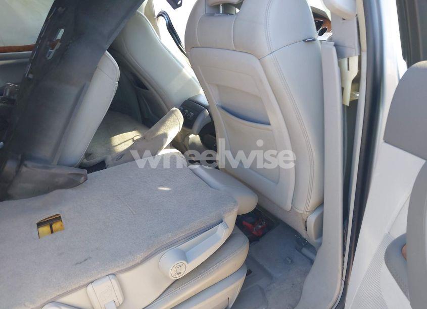 Photo 8 of 2010 Buick Enclave 1XL (VIN 5GALVBED6AJ154666)