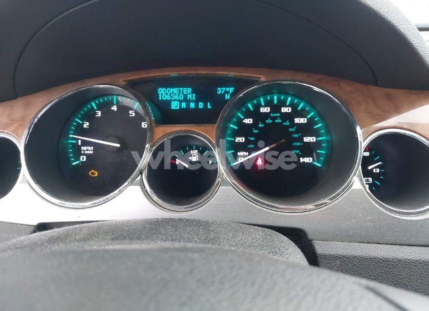 Photo 7 of 2010 Buick Enclave 1XL (VIN 5GALVBED7AJ194478)