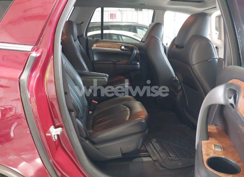 Photo 8 of 2010 Buick Enclave 1XL (VIN 5GALVBED8AJ244773)