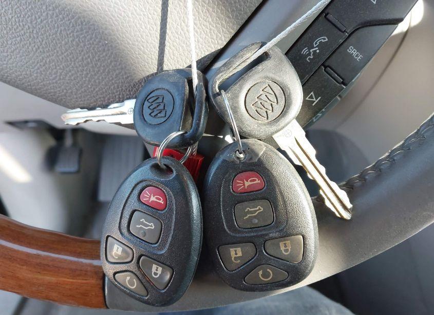 Photo 11 of 2010 Buick Enclave 1XL (VIN 5GALVBEDXAJ258531)