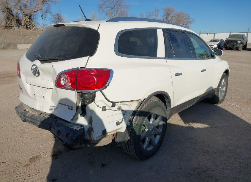 Photo 4 of 2010 Buick Enclave 1XL (VIN 5GALVBEDXAJ258531)