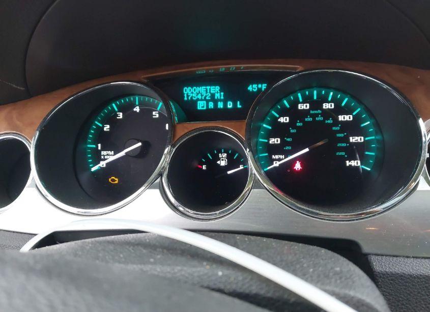 Photo 7 of 2010 Buick Enclave 2XL (VIN 5GALVCED0AJ136315)