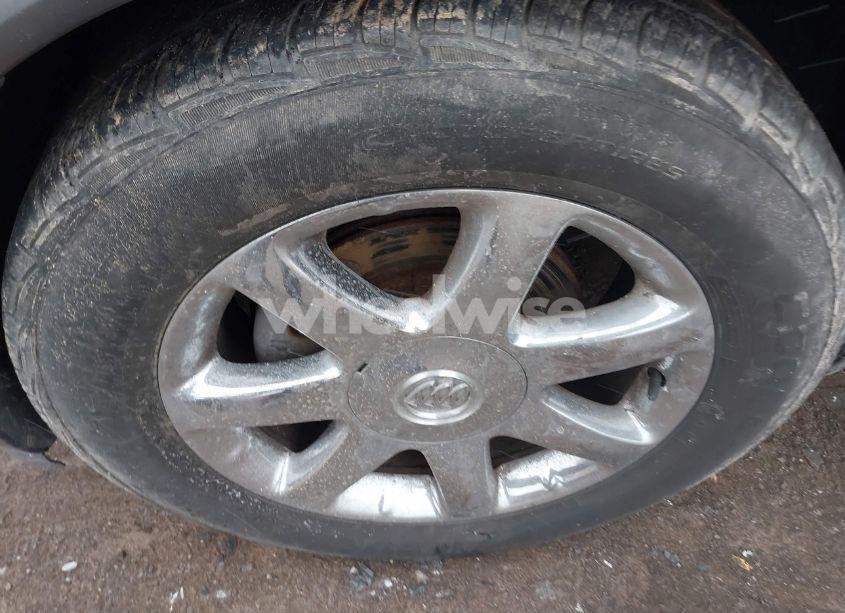 Photo 12 of 2010 Buick Enclave 2XL (VIN 5GALVCED1AJ166553)