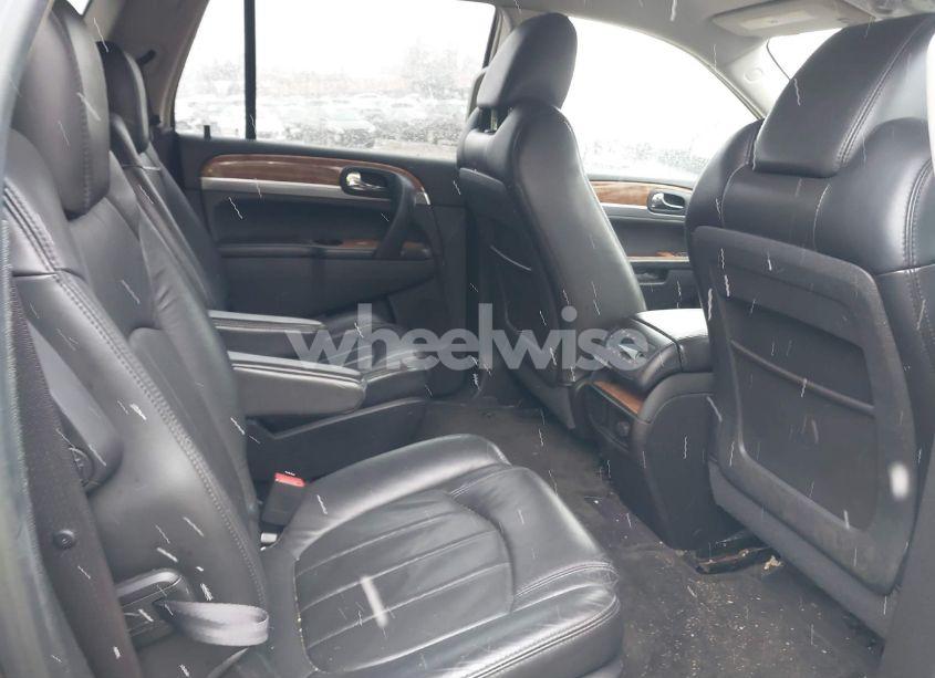 Photo 8 of 2010 Buick Enclave 2XL (VIN 5GALVCED1AJ166553)