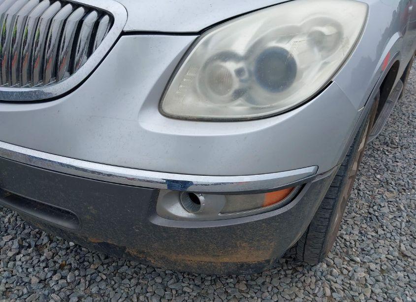 Photo 6 of 2010 Buick Enclave 2XL (VIN 5GALVCED1AJ167640)