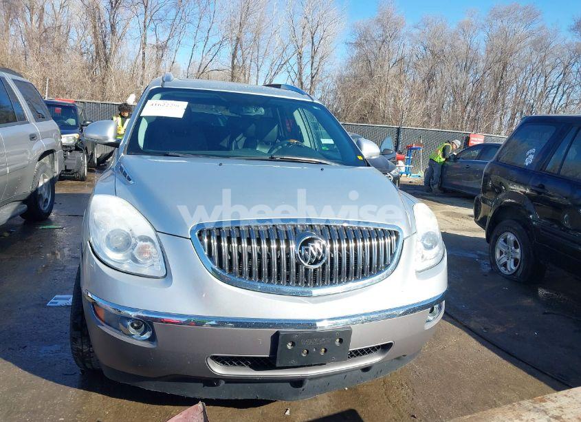 Photo 12 of 2010 Buick Enclave 2XL (VIN 5GALVCED3AJ170877)