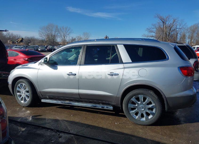 Photo 14 of 2010 Buick Enclave 2XL (VIN 5GALVCED3AJ170877)