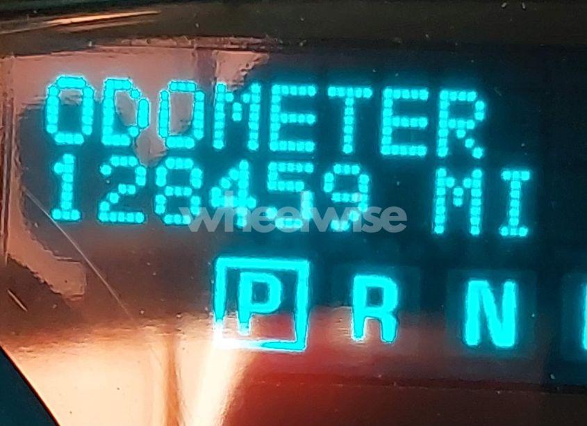 Photo 15 of 2010 Buick Enclave 2XL (VIN 5GALVCED3AJ170877)