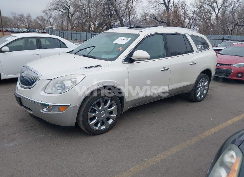 Photo 2 of 2010 Buick Enclave 2XL (VIN 5GALVCED5AJ197224)