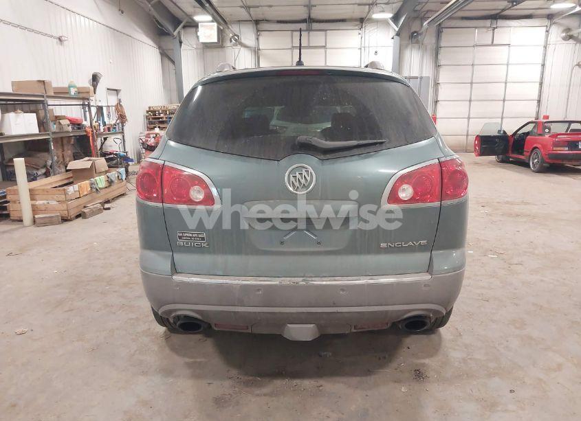 Photo 16 of 2010 Buick Enclave 2XL (VIN 5GALVCED6AJ105618)