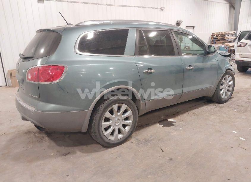Photo 4 of 2010 Buick Enclave 2XL (VIN 5GALVCED6AJ105618)