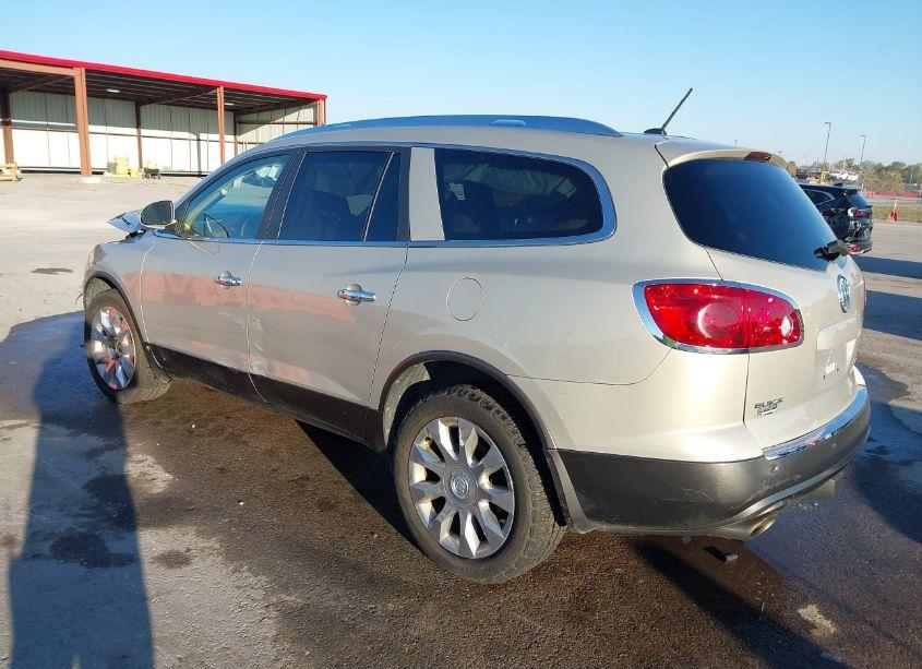 Photo 3 of 2010 Buick Enclave 2XL (VIN 5GALVCED6AJ117185)