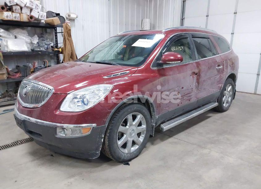 Photo 2 of 2010 Buick Enclave 2XL (VIN 5GALVCED8AJ106205)