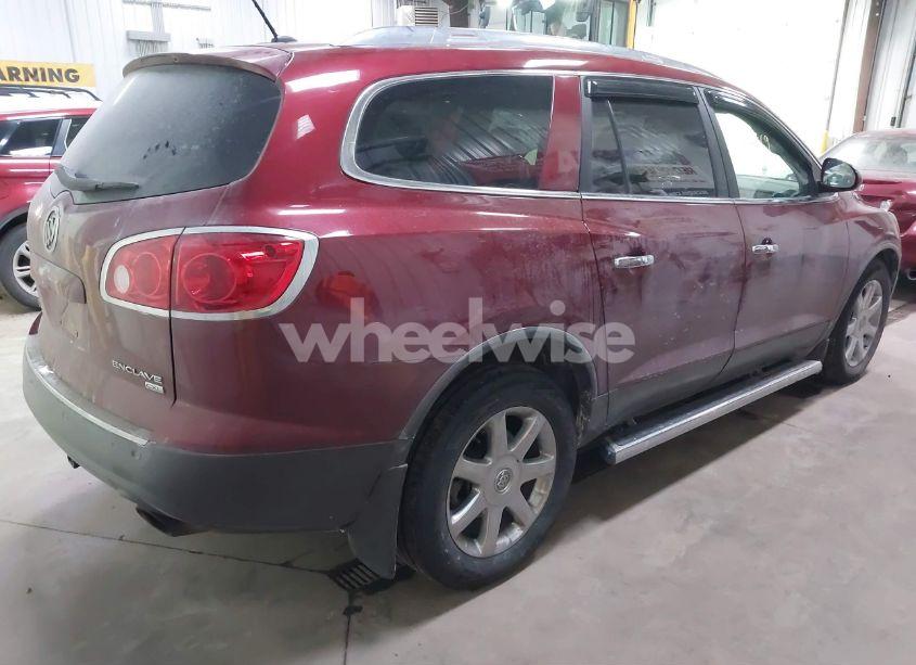 Photo 4 of 2010 Buick Enclave 2XL (VIN 5GALVCED8AJ106205)