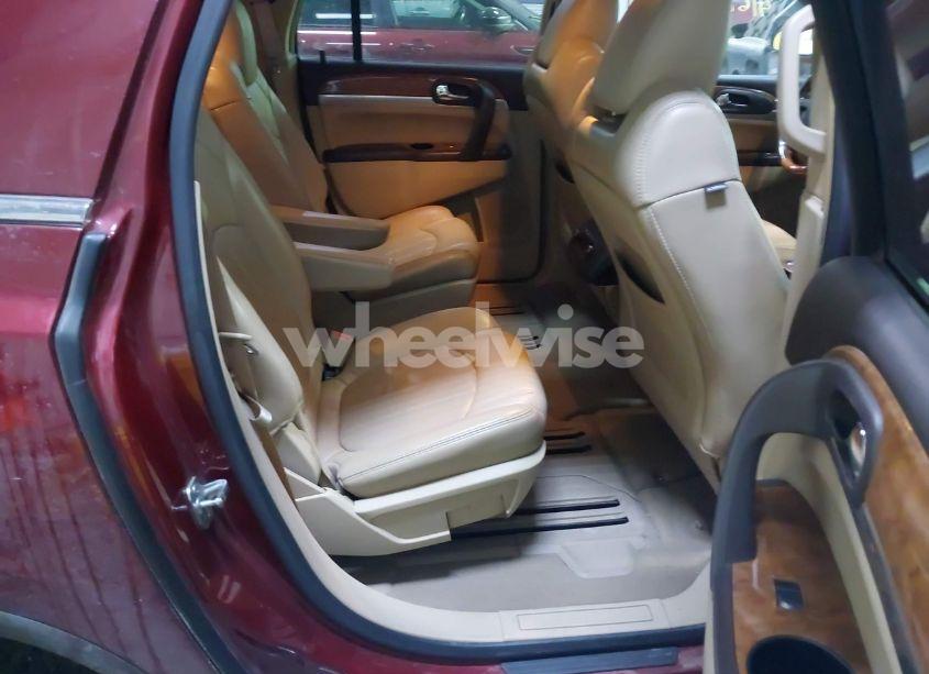 Photo 8 of 2010 Buick Enclave 2XL (VIN 5GALVCED8AJ106205)