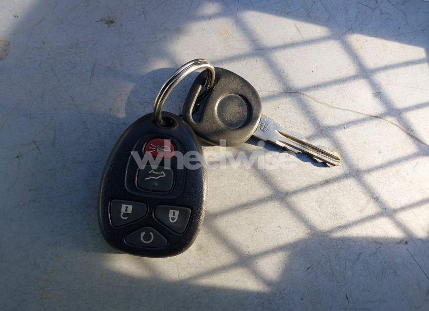 Photo 11 of 2010 Buick Enclave 2XL (VIN 5GALVCED8AJ153900)