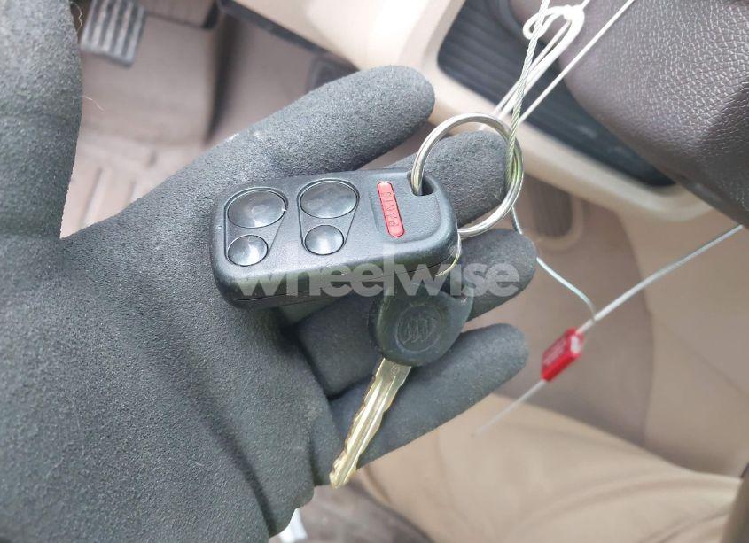 Photo 11 of 2010 Buick Enclave 2XL (VIN 5GALVCED9AJ203204)