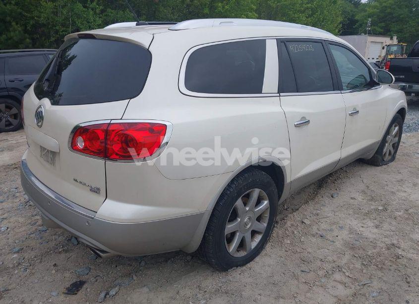 Photo 4 of 2010 Buick Enclave 2XL (VIN 5GALVCED9AJ203204)