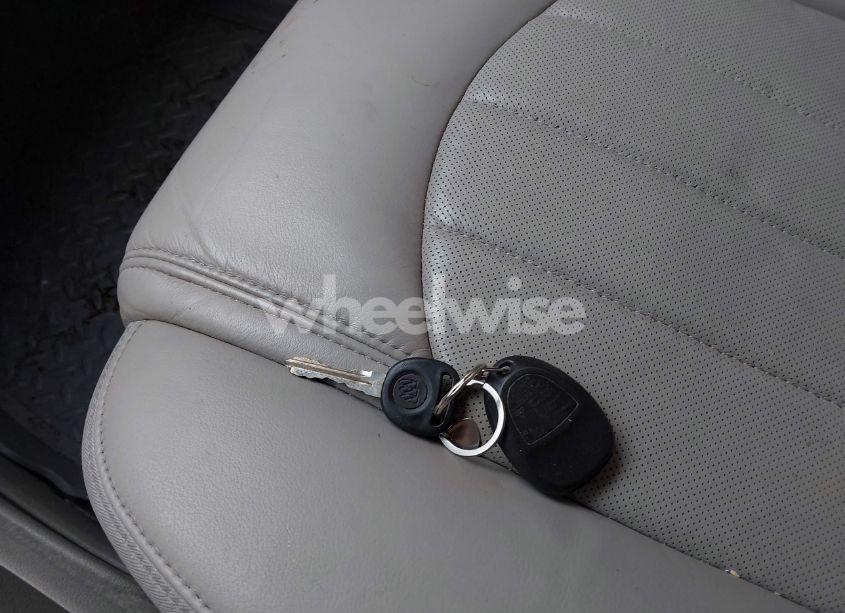 Photo 11 of 2010 Buick Enclave 2XL (VIN 5GALVCED9AJ211724)