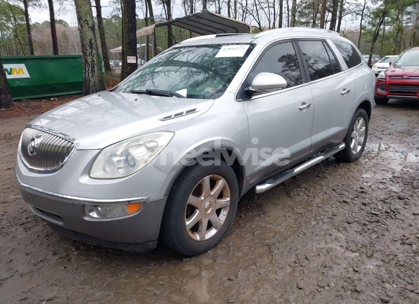 Photo 2 of 2010 Buick Enclave 2XL (VIN 5GALVCED9AJ211724)