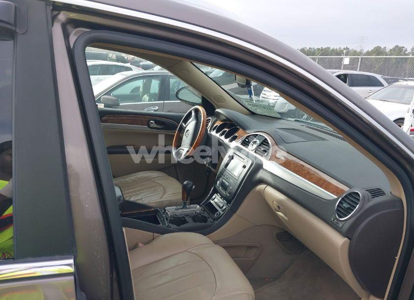 Photo 8 of 2010 Buick Enclave 2XL (VIN 5GALVCEDXAJ120834)