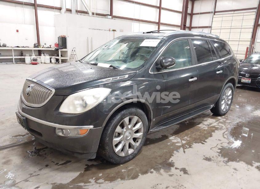 Photo 2 of 2010 Buick Enclave 2XL (VIN 5GALVCEDXAJ223655)