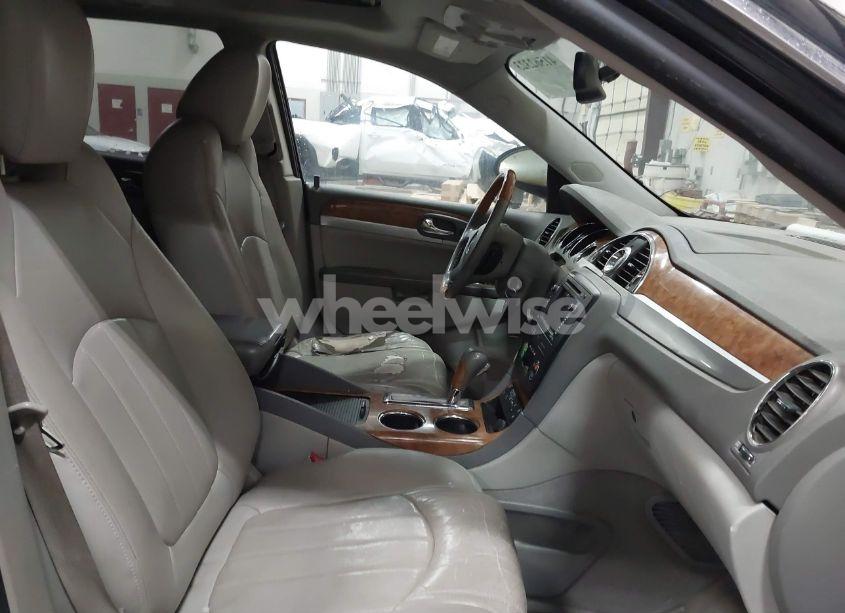 Photo 5 of 2010 Buick Enclave 2XL (VIN 5GALVCEDXAJ223655)