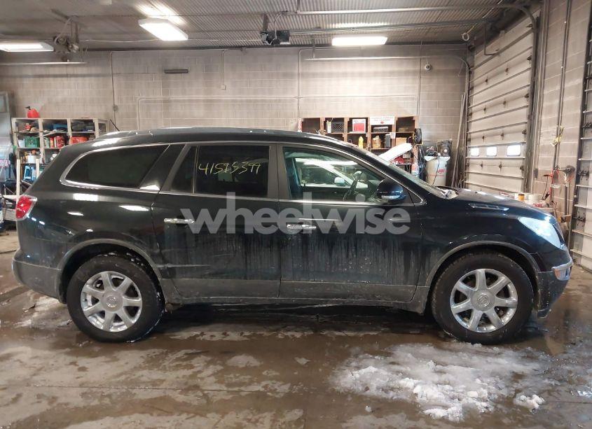 Photo 13 of 2010 Buick Enclave 2XL (VIN 5GALVCEDXAJ264352)