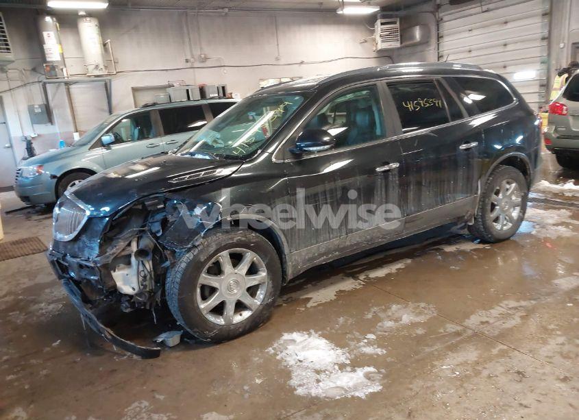 Photo 2 of 2010 Buick Enclave 2XL (VIN 5GALVCEDXAJ264352)