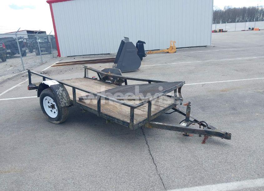 2003 C & H 5X10 TRAILER (VIN 5GPJN10183S105664) main photo