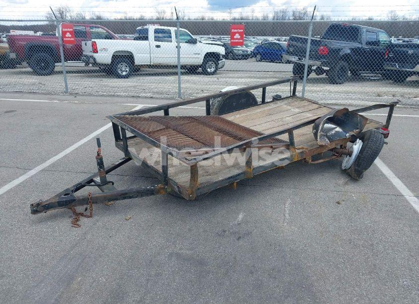 Photo 2 of 2003 C & H 5X10 TRAILER (VIN 5GPJN10183S105664)