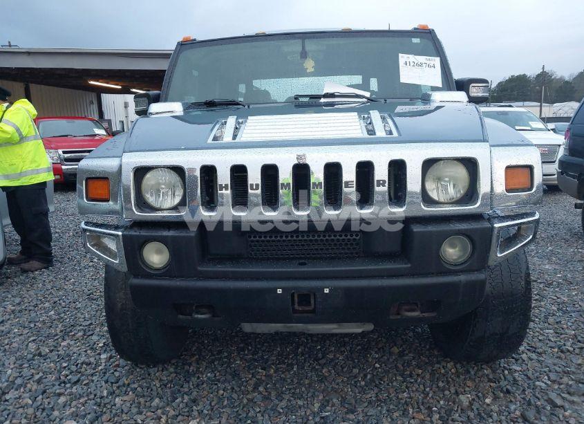 Photo 12 of 2005 Hummer H2 SUT (VIN 5GRGN22U15H114401)