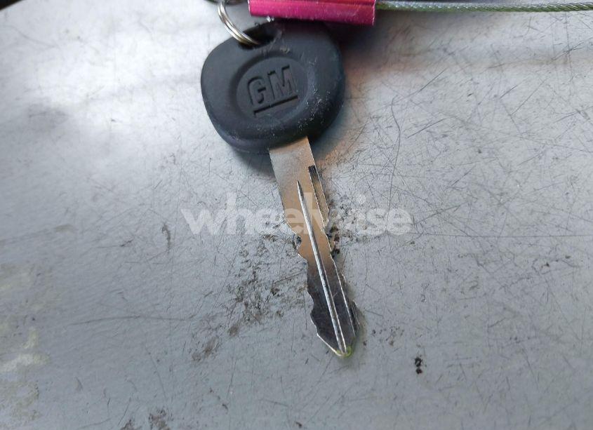 Photo 11 of 2005 Hummer H2 SUT (VIN 5GRGN22U25H106033)